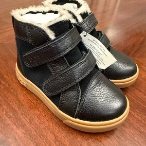 UGG Kids toddler Black Leather & Shearling Trim Velcro Boots size 7